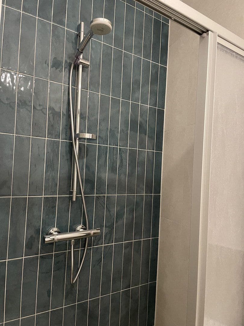 Prenájom bytu 5-izbový 202 m², Dufourstrasse 4, Leipzig, Sasko Prenájom bytu 5-izbový 202 m², Dufourstrasse 4, Leipzig, Sasko