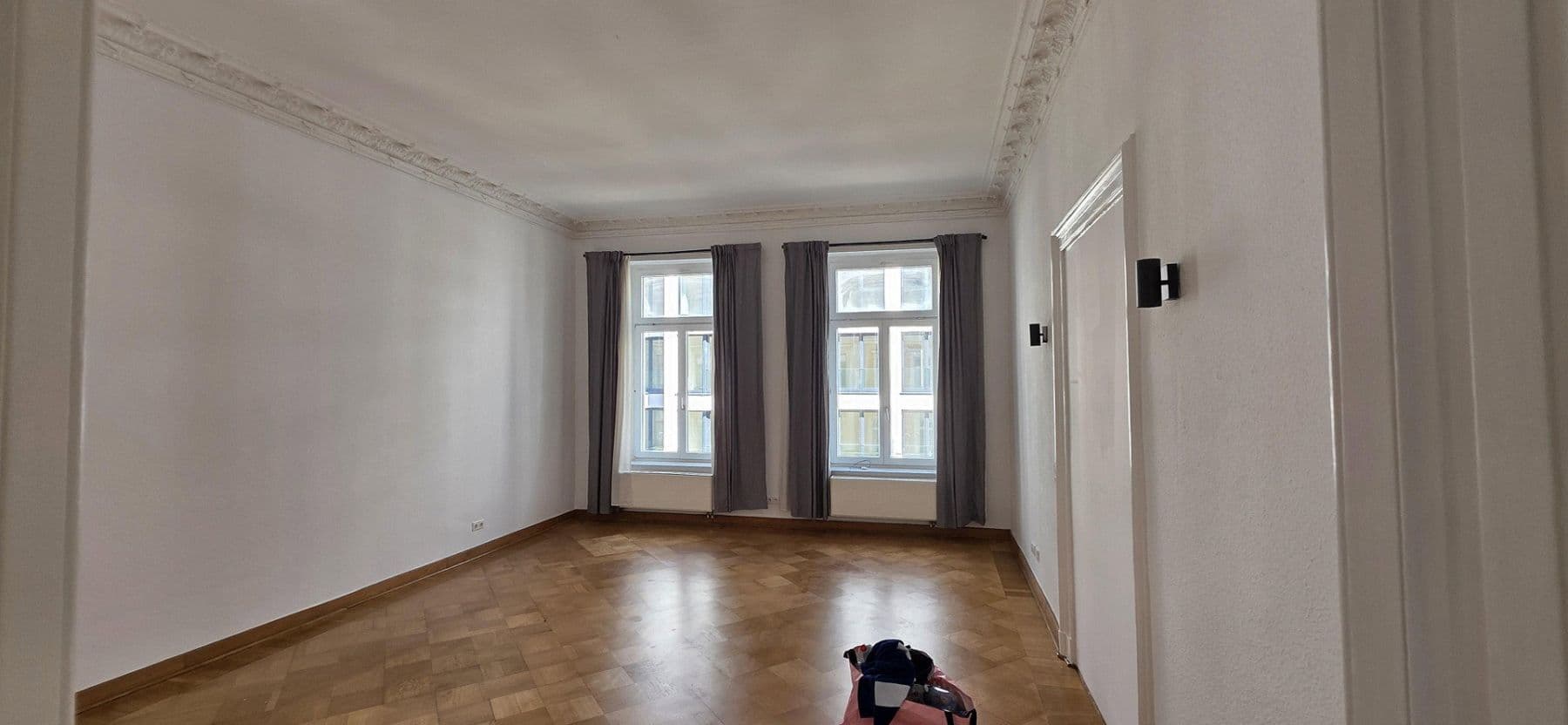 Prenájom bytu 5-izbový 202 m², Dufourstrasse 4, Leipzig, Sasko Prenájom bytu 5-izbový 202 m², Dufourstrasse 4, Leipzig, Sasko
