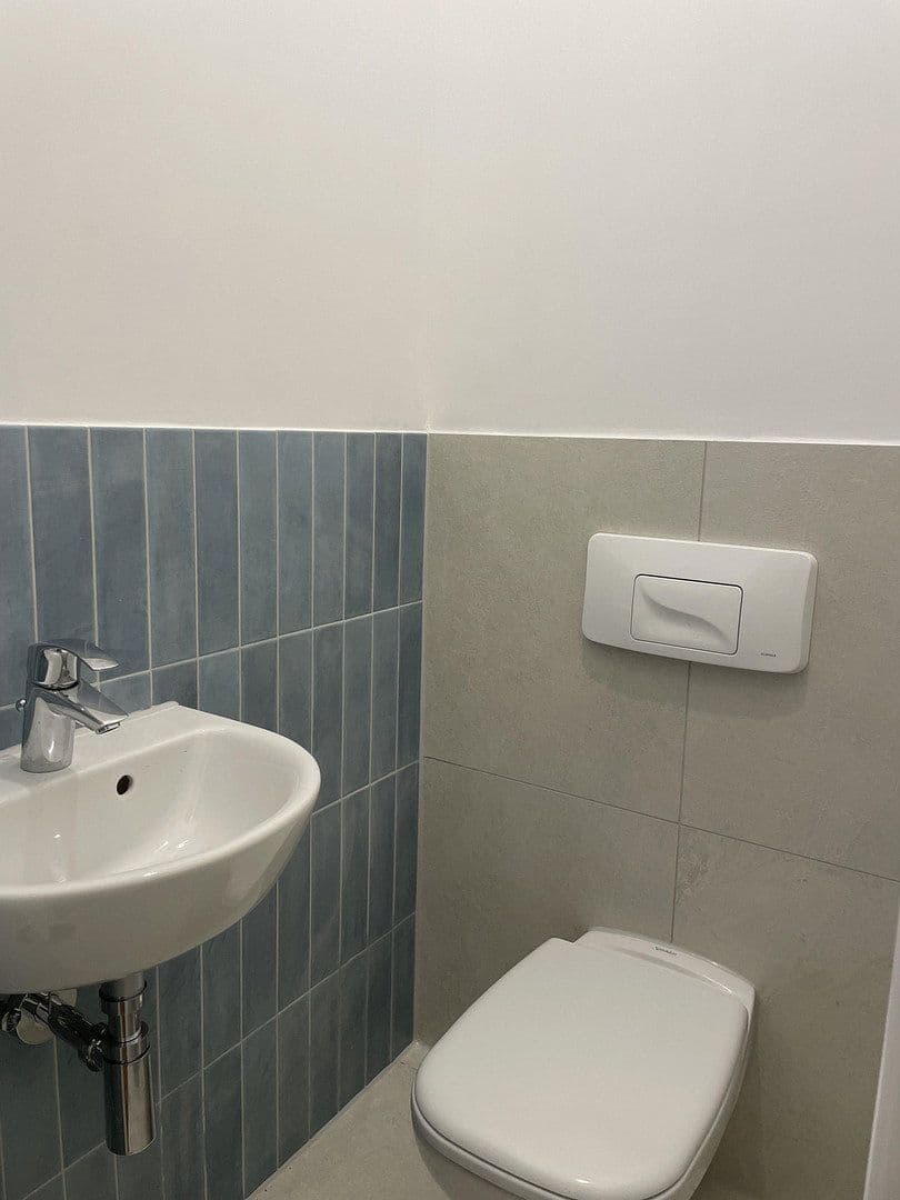 Prenájom bytu 5-izbový 202 m², Dufourstrasse 4, Leipzig, Sasko Prenájom bytu 5-izbový 202 m², Dufourstrasse 4, Leipzig, Sasko