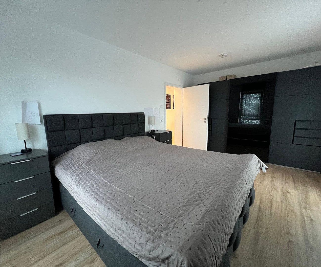 Prenájom bytu 3-izbový 89 m², Erlensee, Hesensko Prenájom bytu 3-izbový 89 m², Erlensee, Hesensko