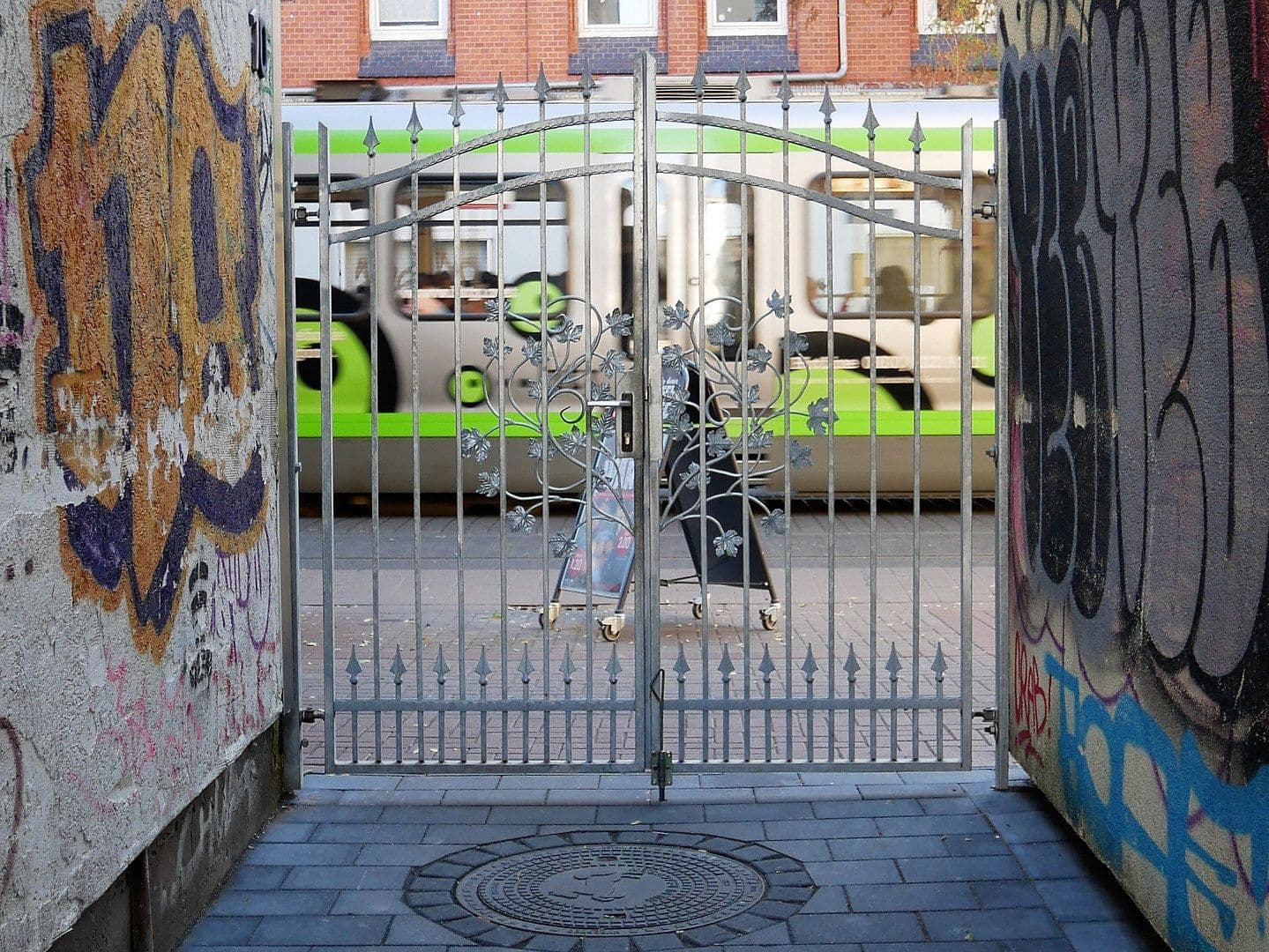 Prenájom bytu 2-izbový 41 m², Limmerstraße 10, Hannover, Dolné Sasko Prenájom bytu 2-izbový 41 m², Limmerstraße 10, Hannover, Dolné Sasko