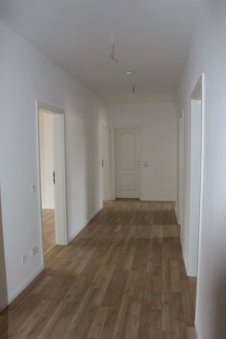 Prenájom bytu 4-izbový 117 m², Lessingstraße 57, Magdeburg, Sasko-Anhaltsko Prenájom bytu 4-izbový 117 m², Lessingstraße 57, Magdeburg, Sasko-Anhaltsko