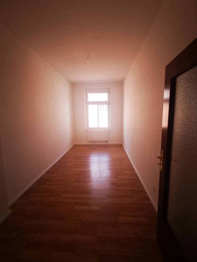 Prenájom bytu 4-izbový 105 m², Lessingstraße 57, Magdeburg, Sasko-Anhaltsko Prenájom bytu 4-izbový 105 m², Lessingstraße 57, Magdeburg, Sasko-Anhaltsko