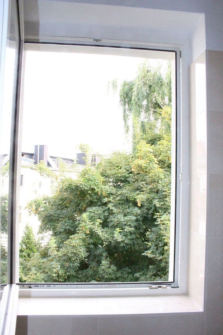 Prenájom bytu 4-izbový 117 m², Lessingstraße 57, Magdeburg, Sasko-Anhaltsko Prenájom bytu 4-izbový 117 m², Lessingstraße 57, Magdeburg, Sasko-Anhaltsko