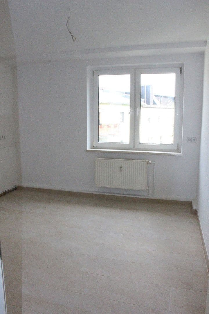 Prenájom bytu 4-izbový 117 m², Lessingstraße 57, Magdeburg, Sasko-Anhaltsko Prenájom bytu 4-izbový 117 m², Lessingstraße 57, Magdeburg, Sasko-Anhaltsko