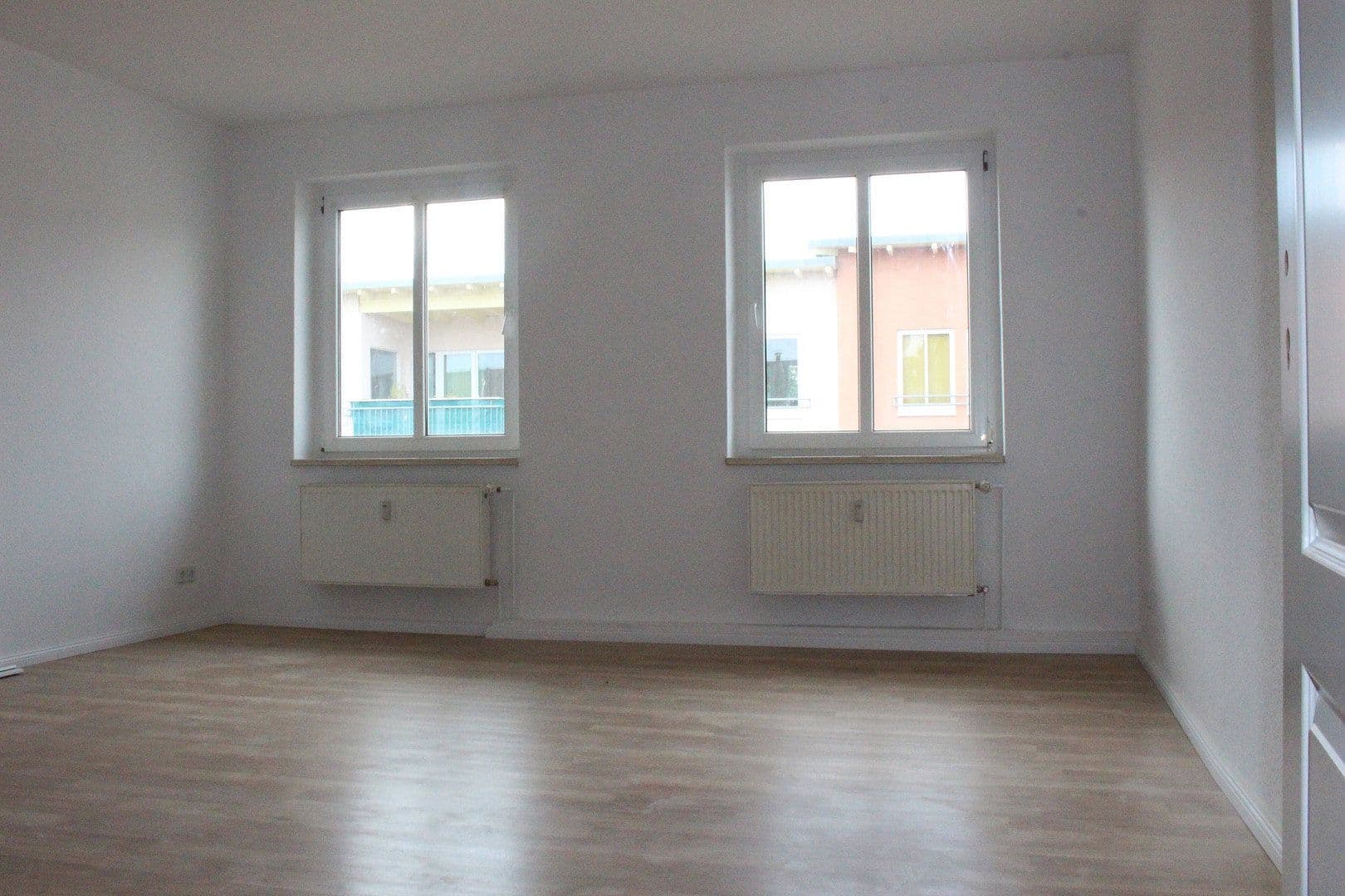 Prenájom bytu 4-izbový 117 m², Lessingstraße 57, Magdeburg, Sasko-Anhaltsko Prenájom bytu 4-izbový 117 m², Lessingstraße 57, Magdeburg, Sasko-Anhaltsko