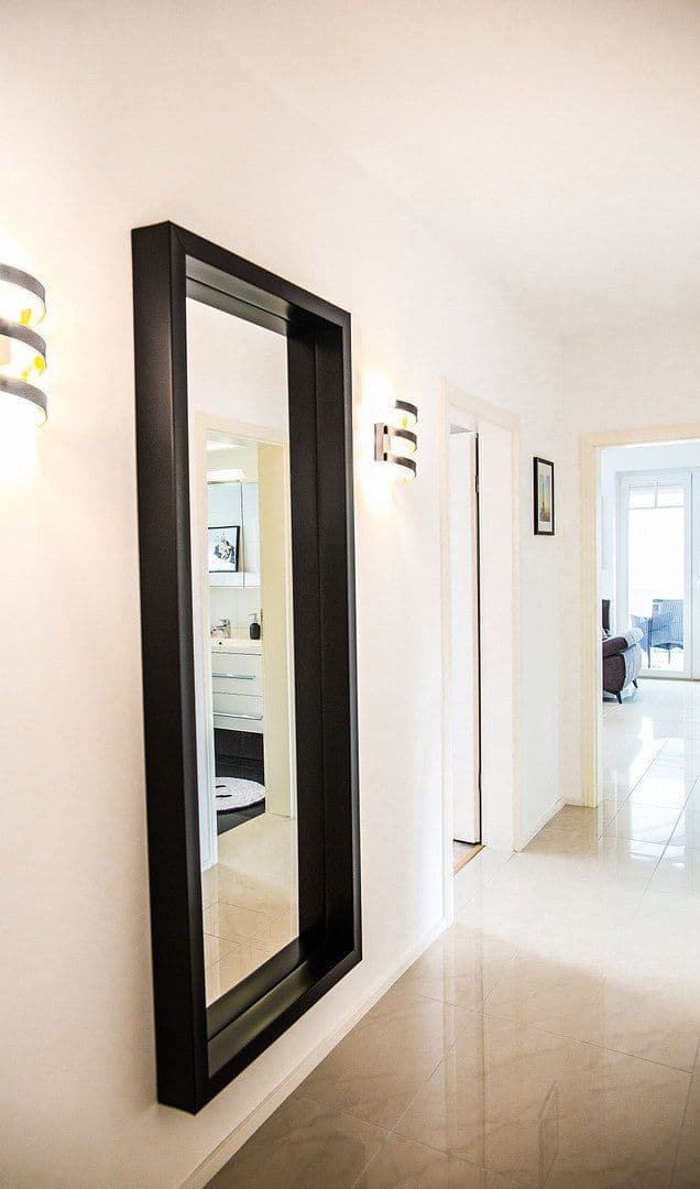 Prenájom bytu 4-izbový 120 m², Am Rosenberg 18, Vallendar, Porýnie-Falcko Prenájom bytu 4-izbový 120 m², Am Rosenberg 18, Vallendar, Porýnie-Falcko