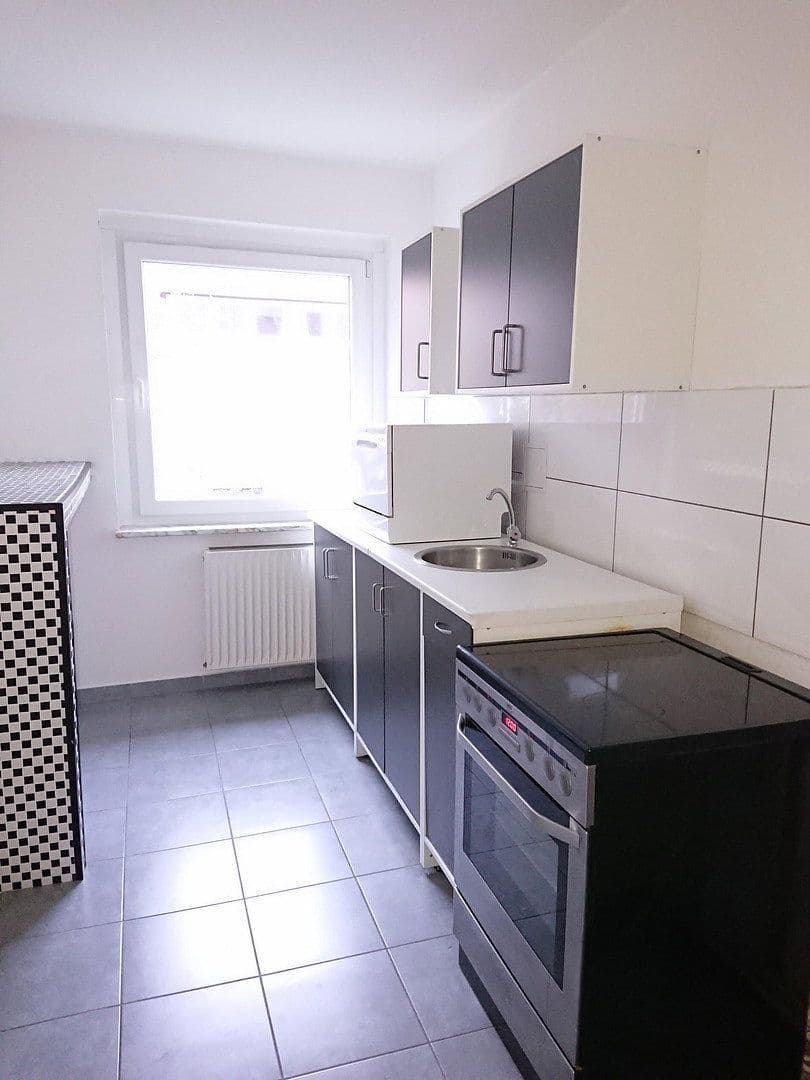 Prenájom bytu 2-izbový 53 m², Hauffstraße 2, Burgdorf, Dolné Sasko Prenájom bytu 2-izbový 53 m², Hauffstraße 2, Burgdorf, Dolné Sasko