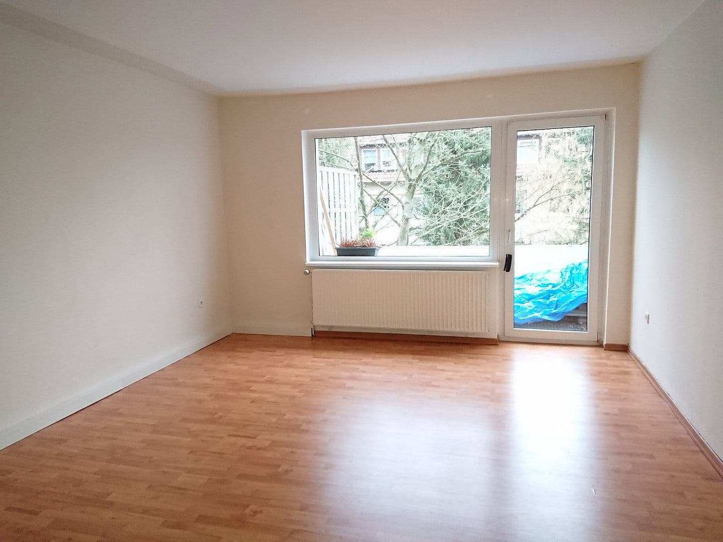 Prenájom bytu 2-izbový 53 m², Hauffstraße 2, Burgdorf, Dolné Sasko Prenájom bytu 2-izbový 53 m², Hauffstraße 2, Burgdorf, Dolné Sasko