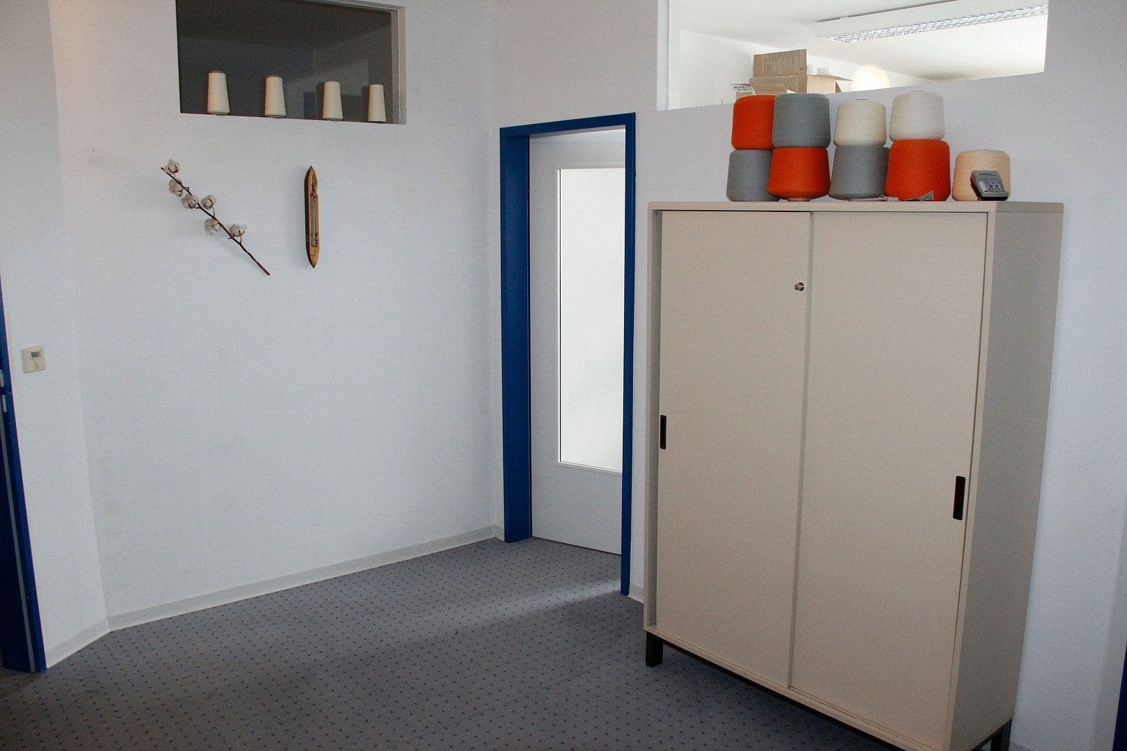 Prenájom kancelárie 92 m², Kreuzgrundweg 3a, Petersberg, Hesensko Prenájom kancelárie 92 m², Kreuzgrundweg 3a, Petersberg, Hesensko