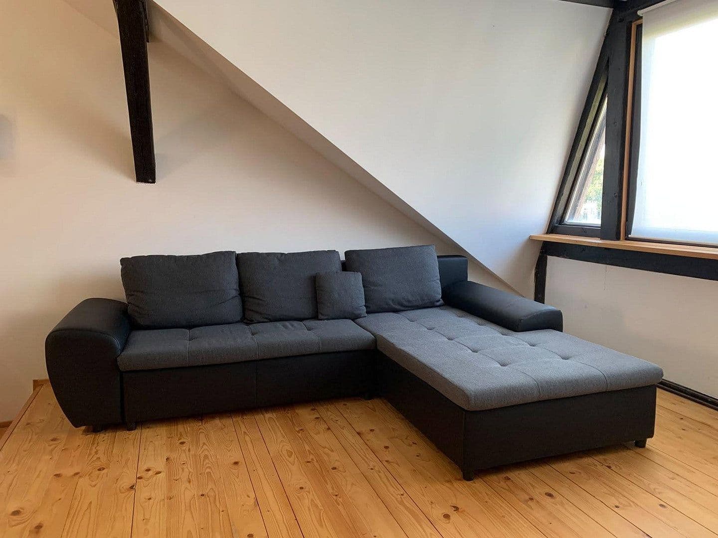 Prenájom bytu 2-izbový 66 m², Dessau, Sasko-Anhaltsko Prenájom bytu 2-izbový 66 m², Dessau, Sasko-Anhaltsko