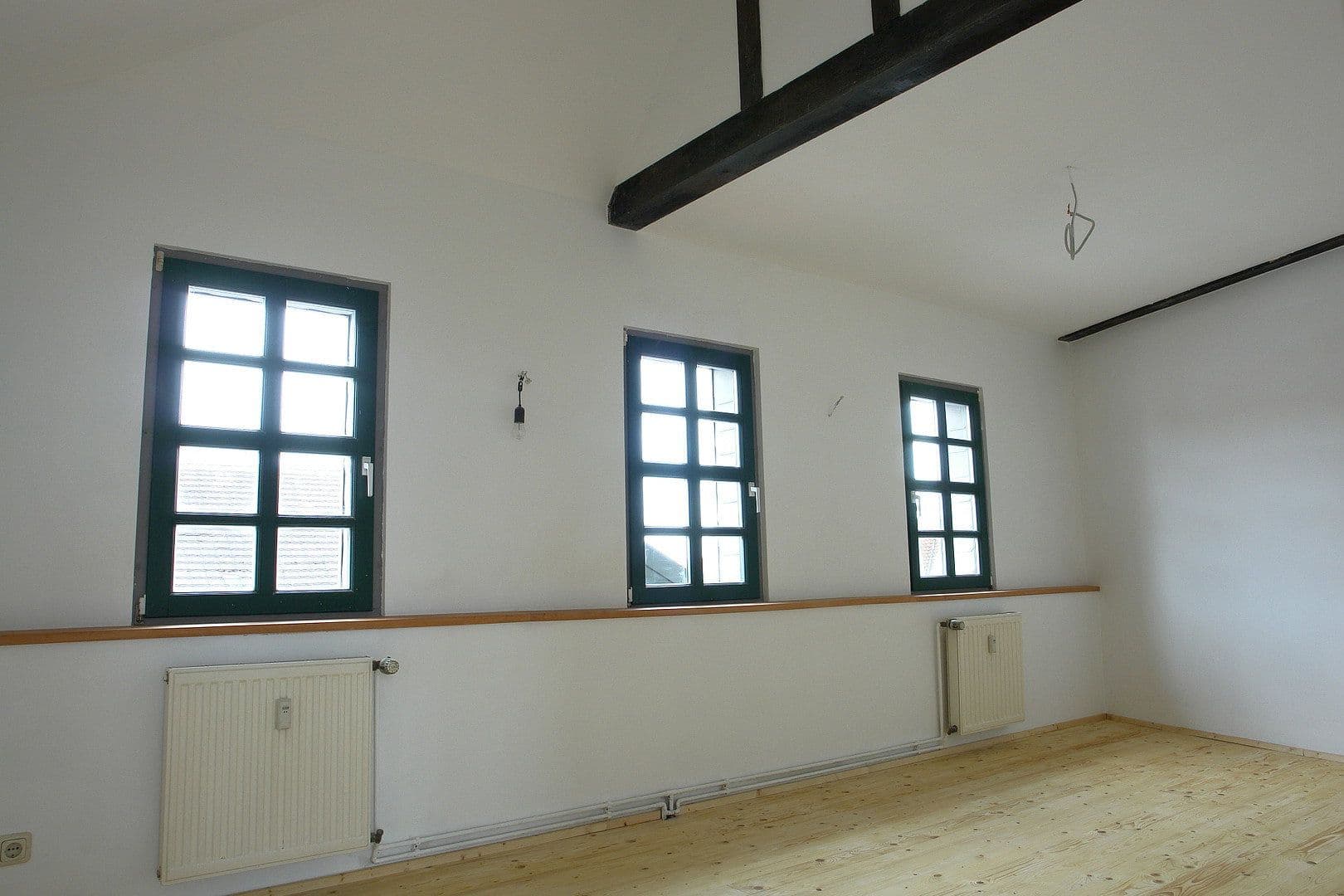 Prenájom bytu 2-izbový 66 m², Dessau, Sasko-Anhaltsko Prenájom bytu 2-izbový 66 m², Dessau, Sasko-Anhaltsko