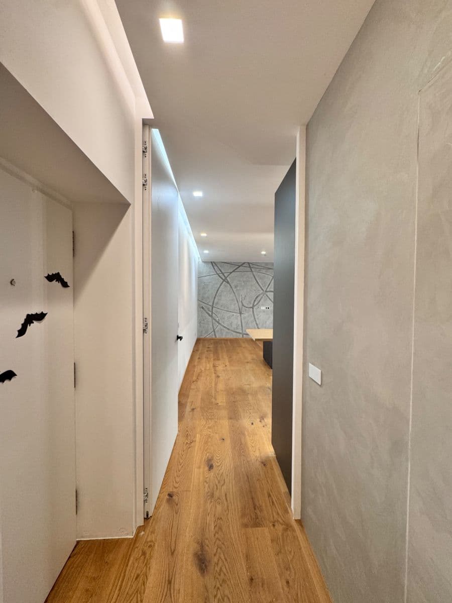 Prenájom bytu 2-izbový 56 m², Bezručova, Jihlava, Kraj Vysočina Prenájom bytu 2-izbový 56 m², Bezručova, Jihlava, Kraj Vysočina