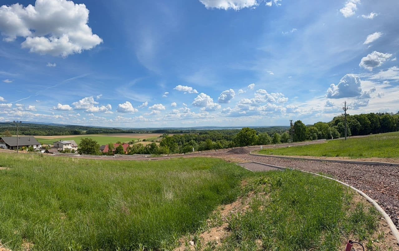 Predaj pozemku 1.349 m², Žernov, Královéhradecký kraj Predaj pozemku 1.349 m², Žernov, Královéhradecký kraj