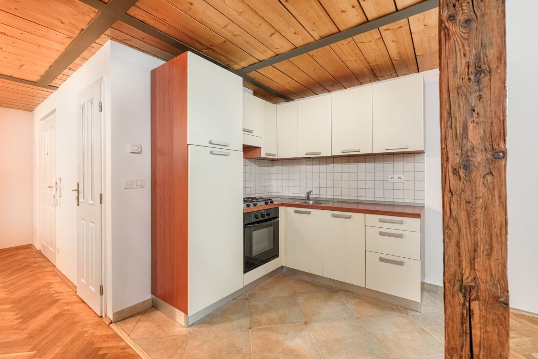 Predaj bytu 2-izbový 62 m², Plzeňská, Praha, Praha Predaj bytu 2-izbový 62 m², Plzeňská, Praha, Praha