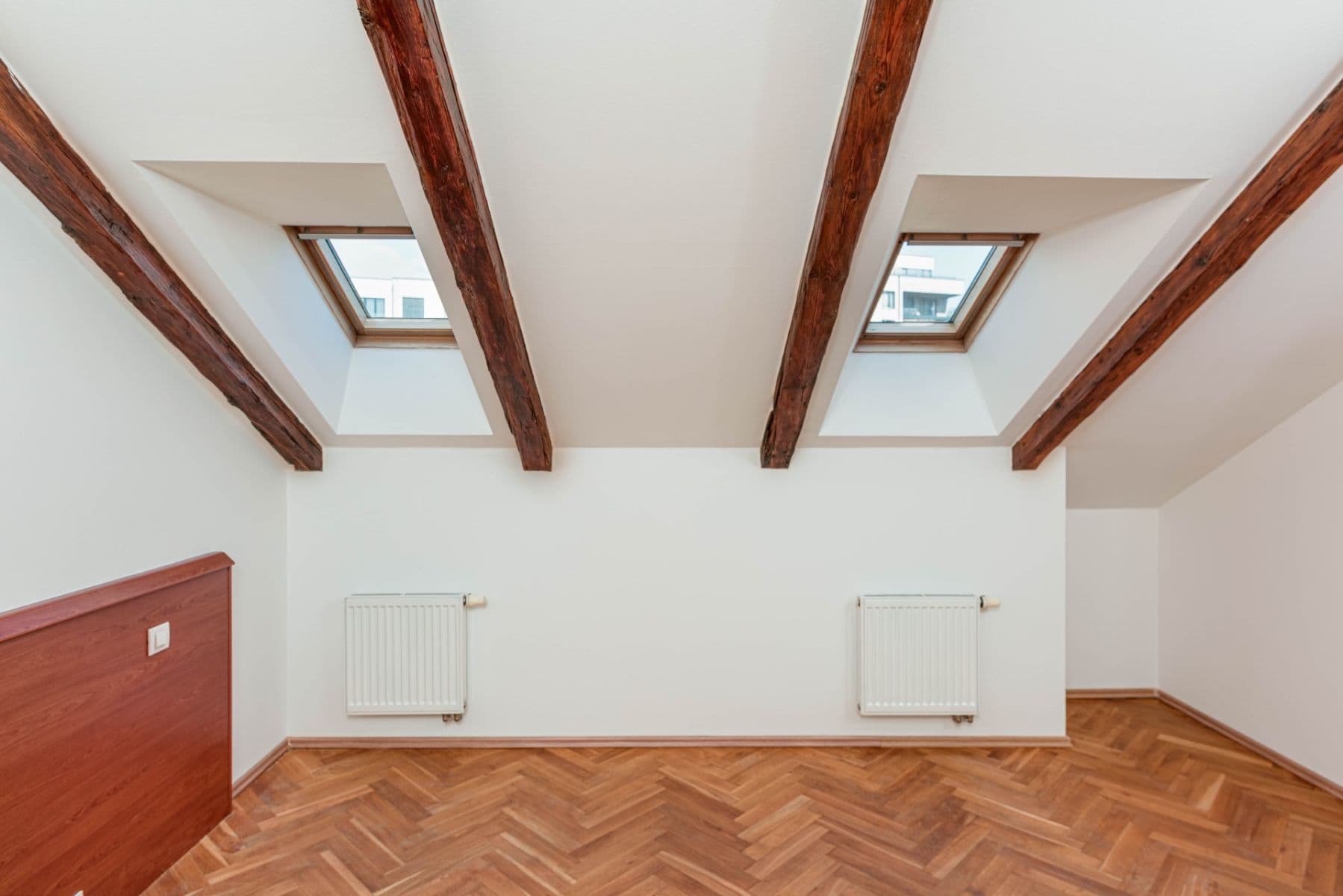 Predaj bytu 2-izbový 62 m², Plzeňská, Praha, Praha Predaj bytu 2-izbový 62 m², Plzeňská, Praha, Praha