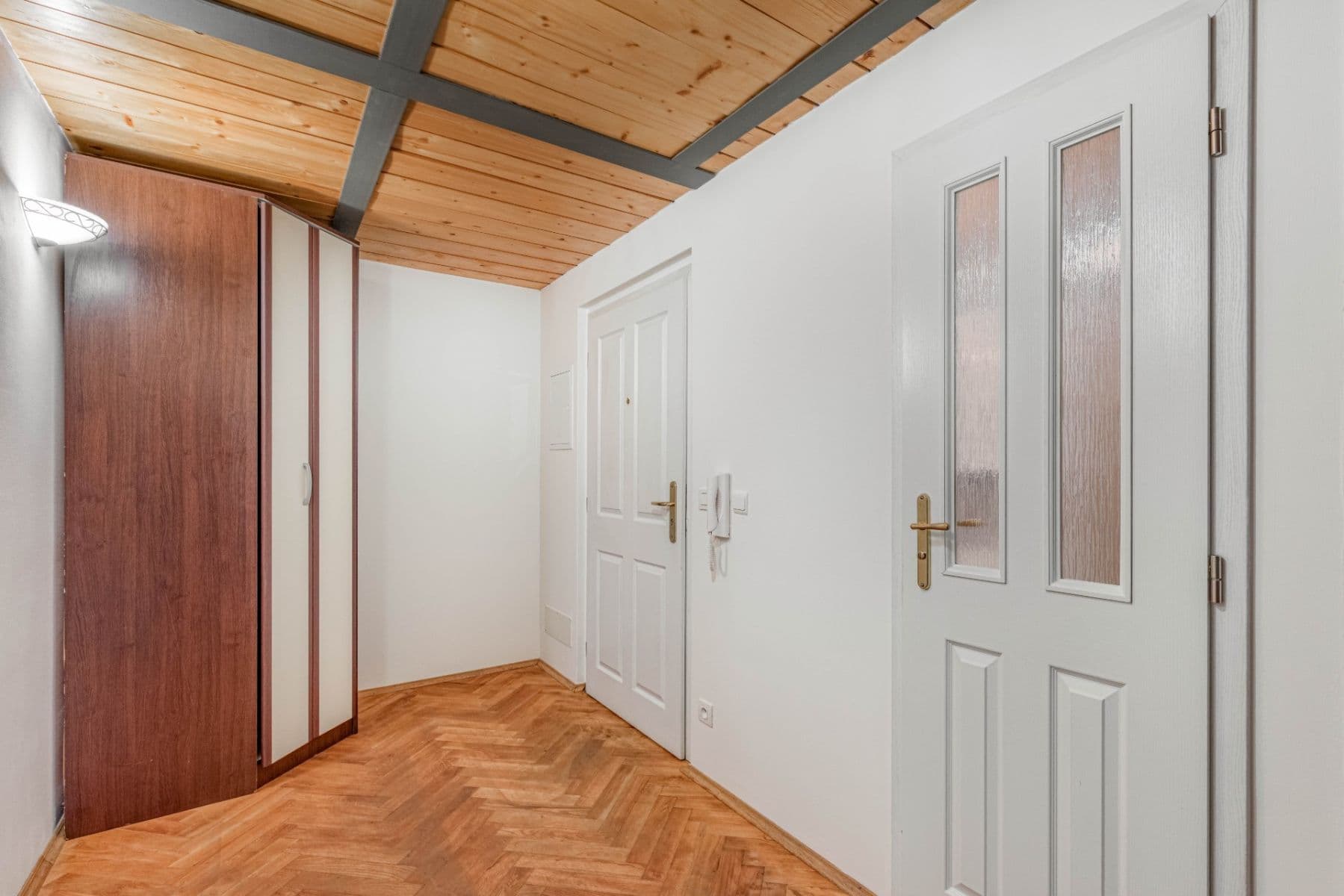 Predaj bytu 2-izbový 62 m², Plzeňská, Praha, Praha Predaj bytu 2-izbový 62 m², Plzeňská, Praha, Praha