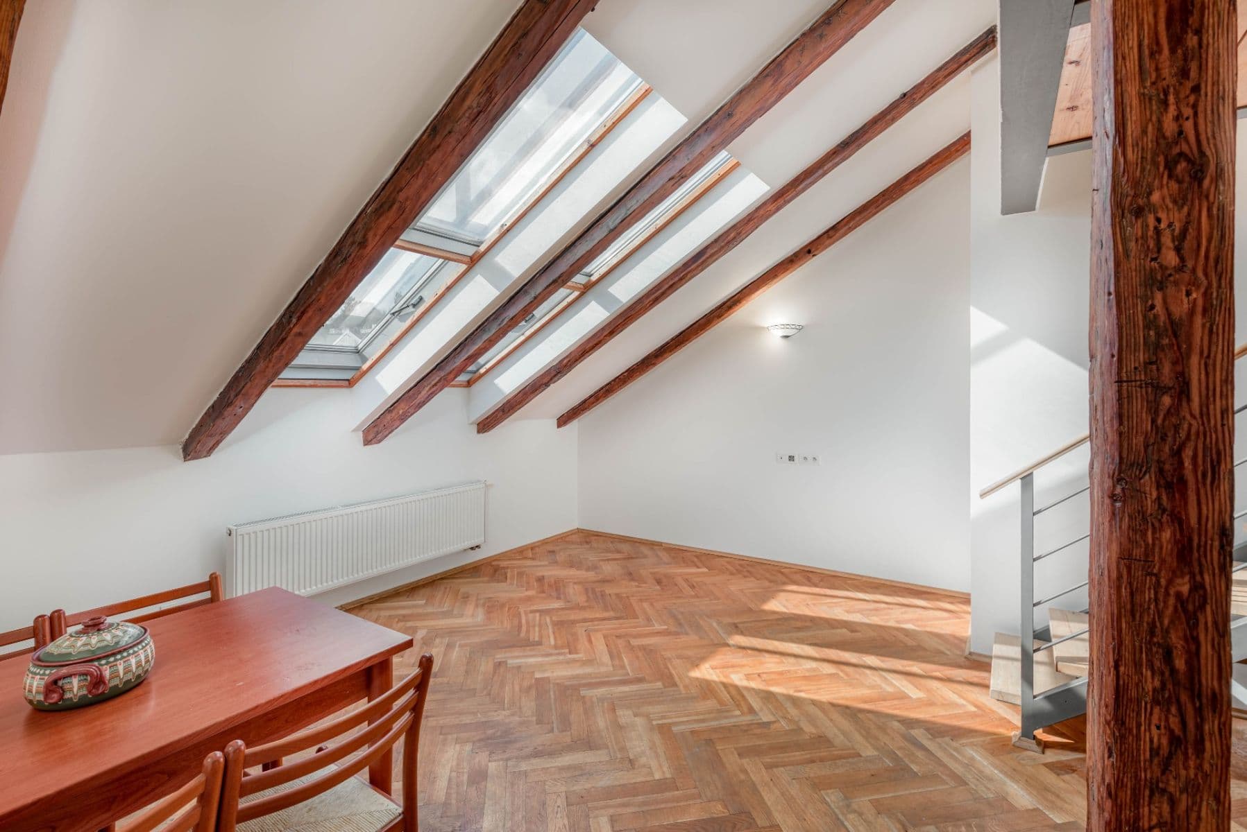 Predaj bytu 2-izbový 62 m², Plzeňská, Praha, Praha Predaj bytu 2-izbový 62 m², Plzeňská, Praha, Praha