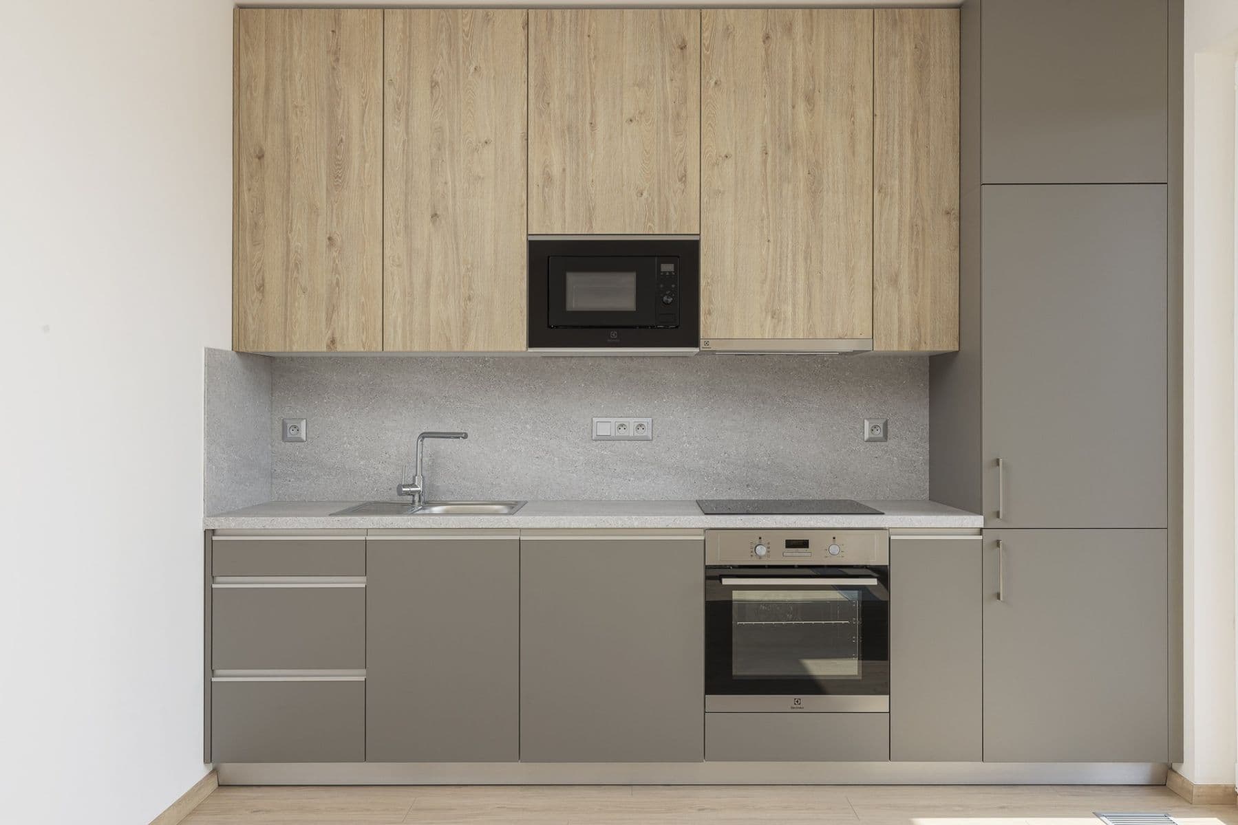 Prenájom bytu 2-izbový 48 m², Haenkeho, Praha, Praha Prenájom bytu 2-izbový 48 m², Haenkeho, Praha, Praha