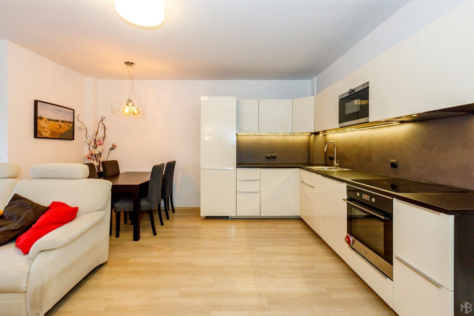 Prenájom bytu 2-izbový 57 m², Sinkulova, Praha, Praha Prenájom bytu 2-izbový 57 m², Sinkulova, Praha, Praha