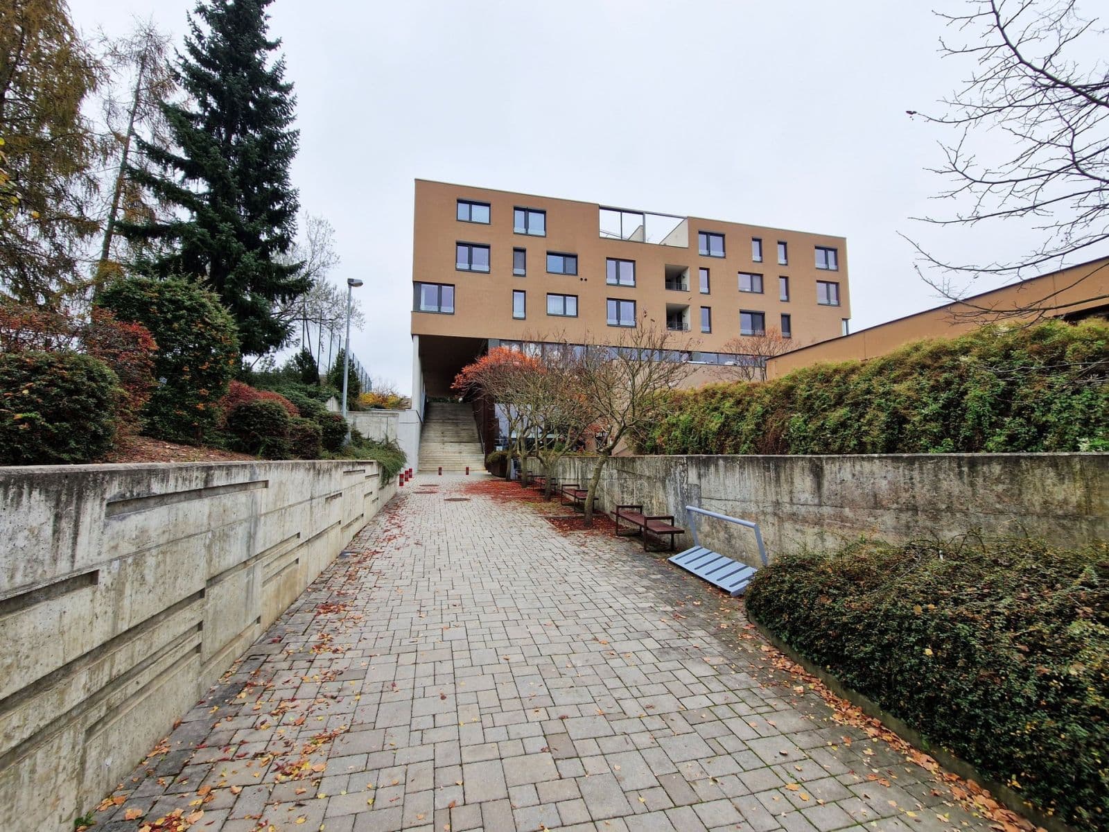 Prenájom bytu 2-izbový 68 m², Edisonova, Praha, Praha Prenájom bytu 2-izbový 68 m², Edisonova, Praha, Praha