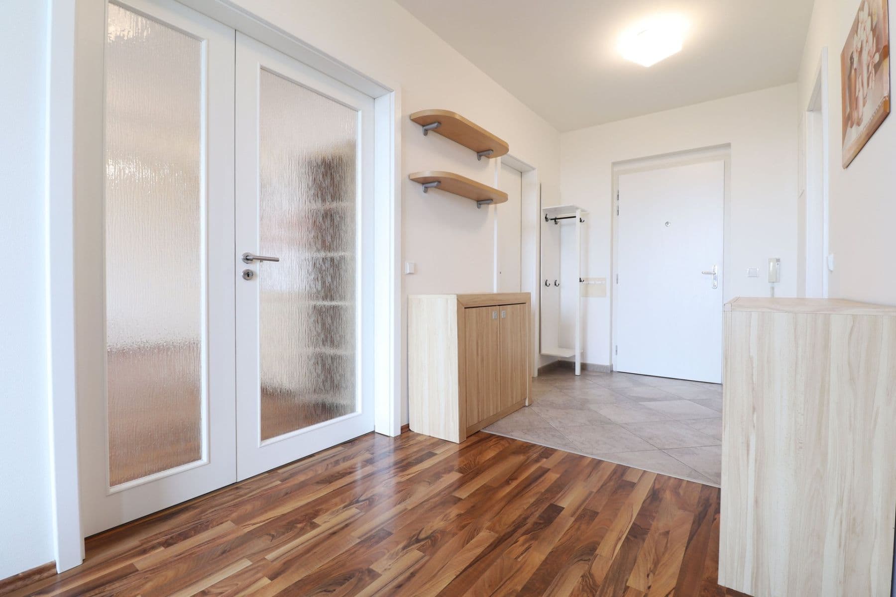 Prenájom bytu 2-izbový 68 m², Edisonova, Praha, Praha Prenájom bytu 2-izbový 68 m², Edisonova, Praha, Praha