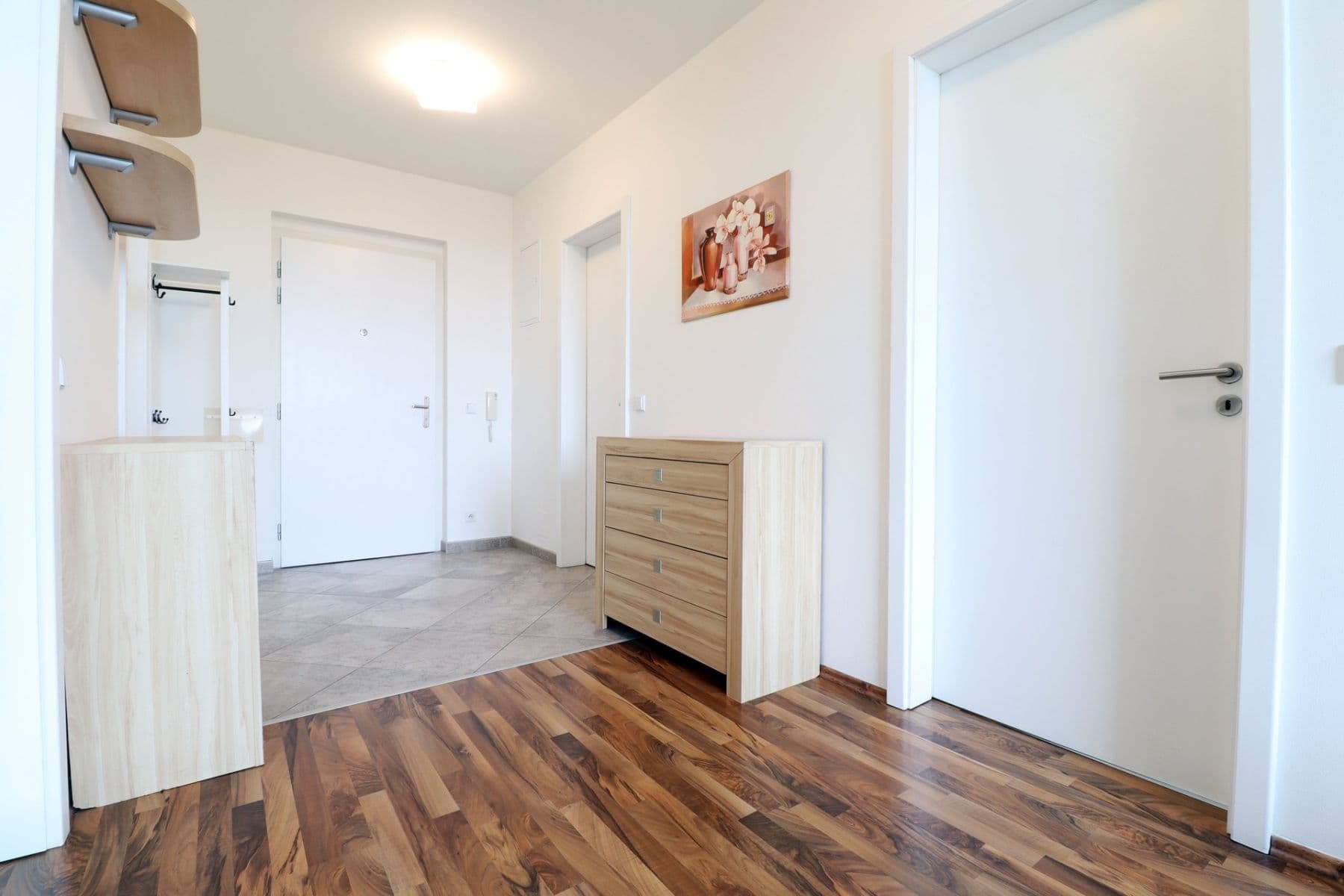 Prenájom bytu 2-izbový 68 m², Edisonova, Praha, Praha Prenájom bytu 2-izbový 68 m², Edisonova, Praha, Praha