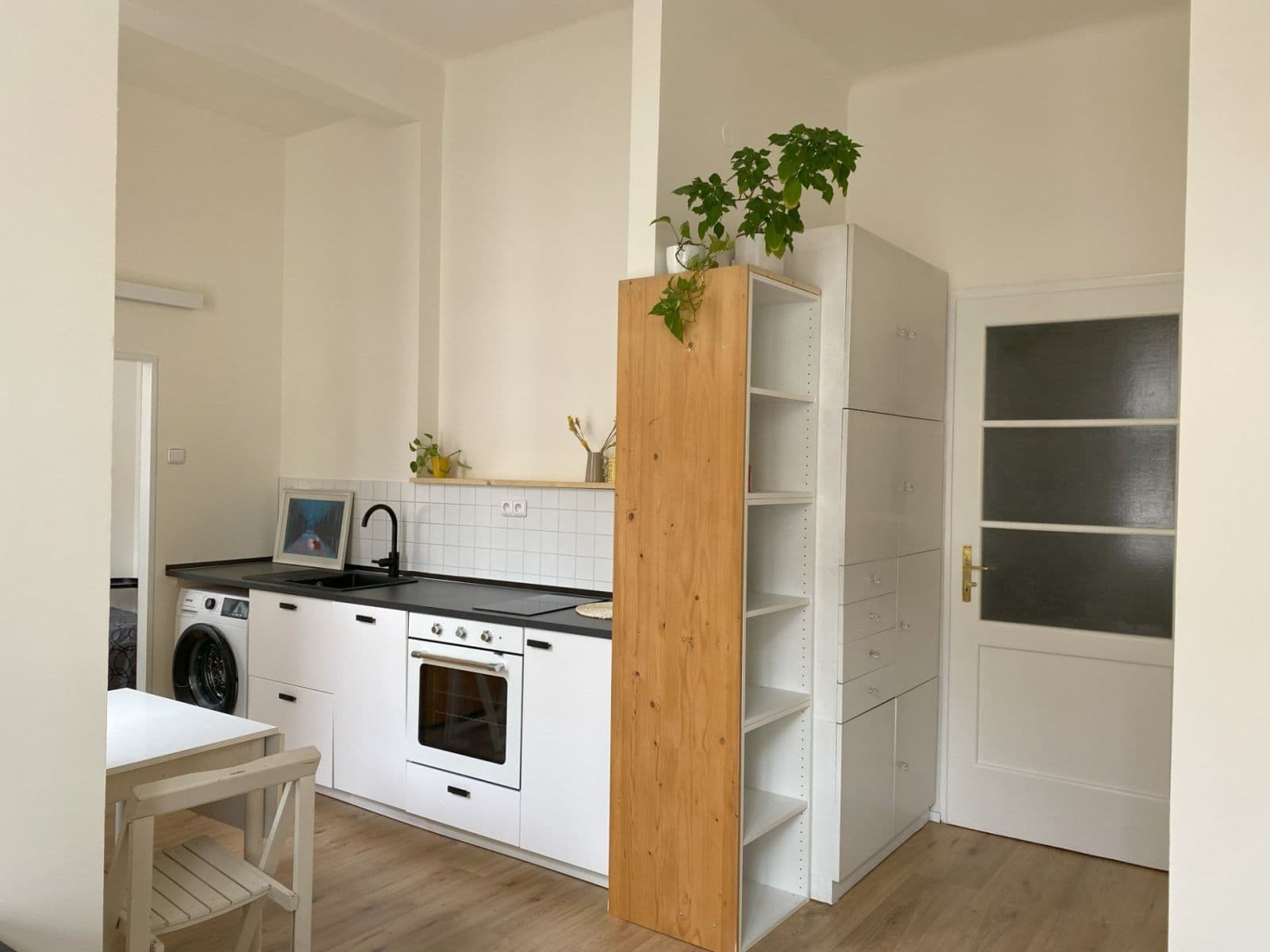 Prenájom bytu 2-izbový 39 m², Jugoslávských partyzánů, Praha, Praha Prenájom bytu 2-izbový 39 m², Jugoslávských partyzánů, Praha, Praha