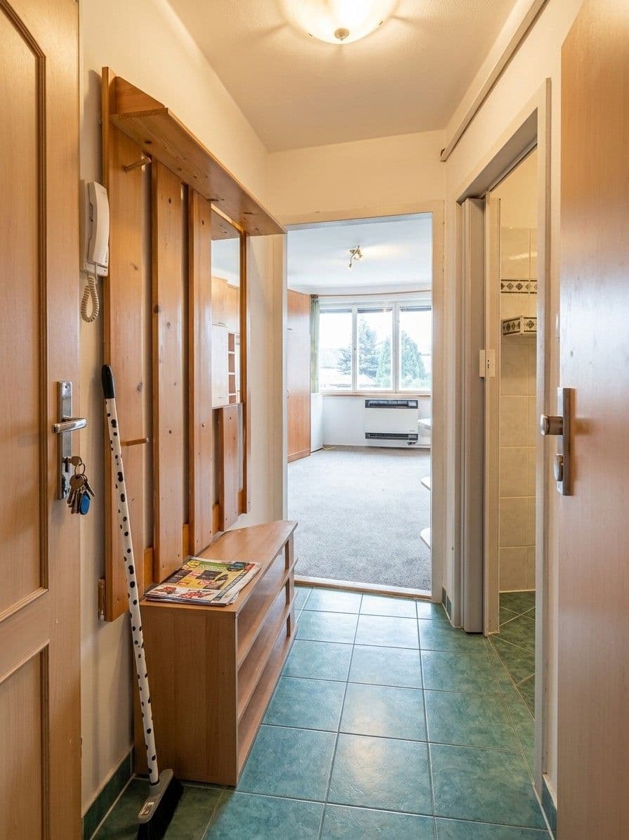 Prenájom bytu 1-izbový 27 m², Nádražní, Jindřichův Hradec, Jihočeský kraj Prenájom bytu 1-izbový 27 m², Nádražní, Jindřichův Hradec, Jihočeský kraj