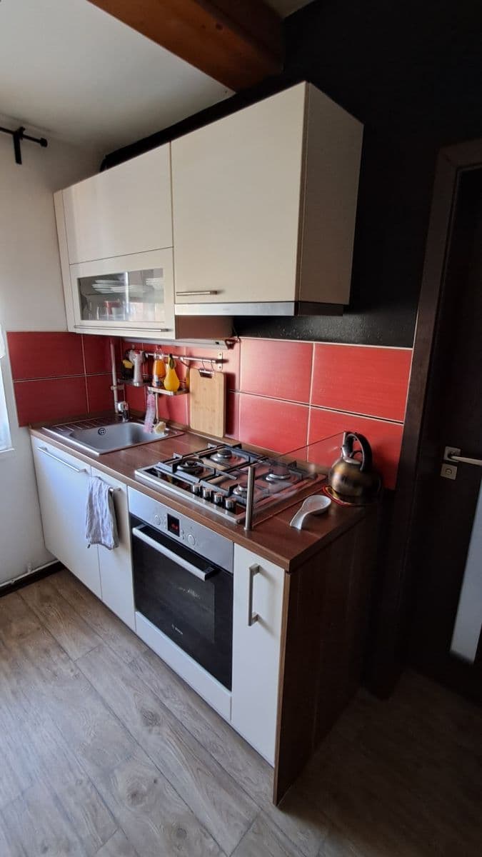 Predaj bytu 2-izbový 52 m², Pražská, Jablonec nad Nisou, Liberecký kraj Predaj bytu 2-izbový 52 m², Pražská, Jablonec nad Nisou, Liberecký kraj