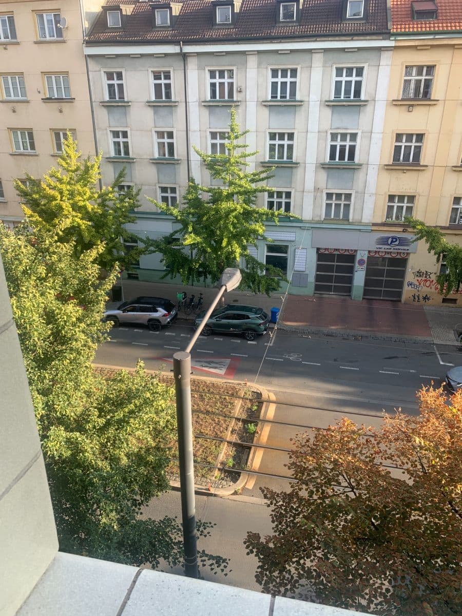 Prenájom bytu 1-izbový 27 m², Vršovická, Praha, Praha Prenájom bytu 1-izbový 27 m², Vršovická, Praha, Praha