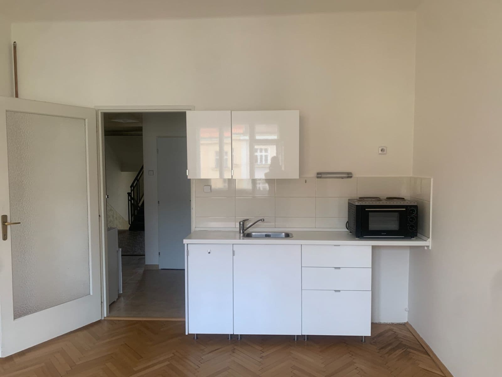 Prenájom bytu 1-izbový 27 m², Vršovická, Praha, Praha Prenájom bytu 1-izbový 27 m², Vršovická, Praha, Praha