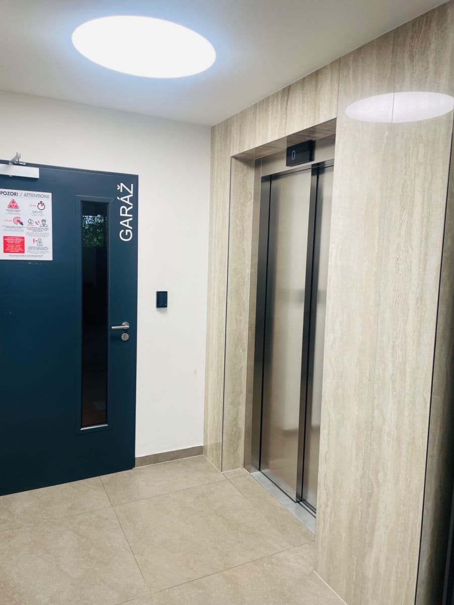 Prenájom bytu 1-izbový 26 m², Vítové, Praha, Praha Prenájom bytu 1-izbový 26 m², Vítové, Praha, Praha