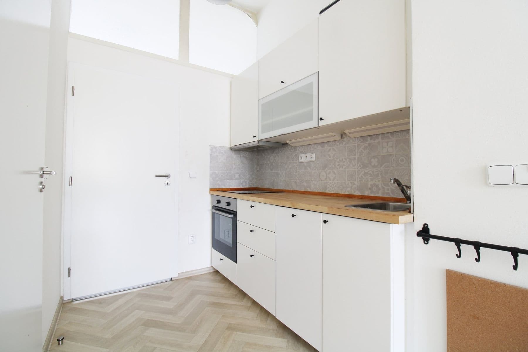 Prenájom bytu 2-izbový 41 m², Neklanova, Praha, Praha Prenájom bytu 2-izbový 41 m², Neklanova, Praha, Praha