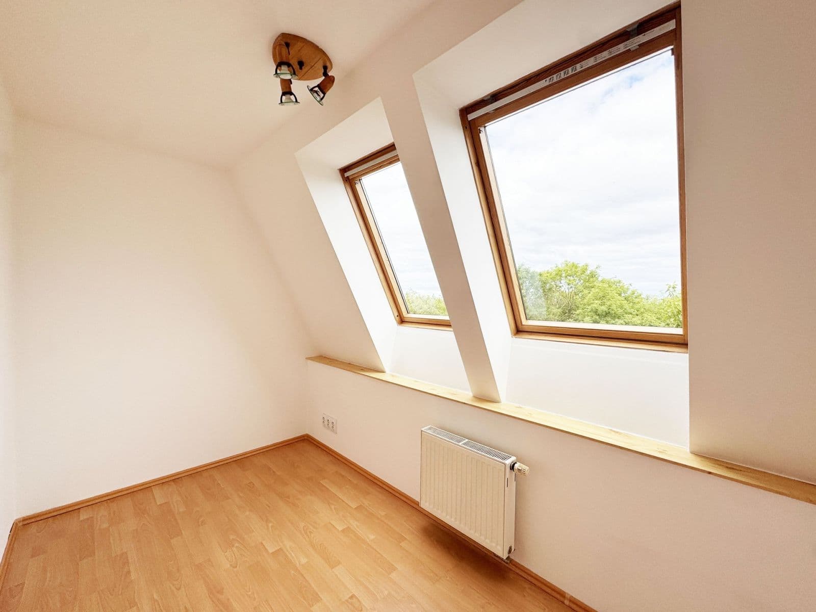 Prenájom bytu 3-izbový 80 m², Libušská, Praha, Praha Prenájom bytu 3-izbový 80 m², Libušská, Praha, Praha