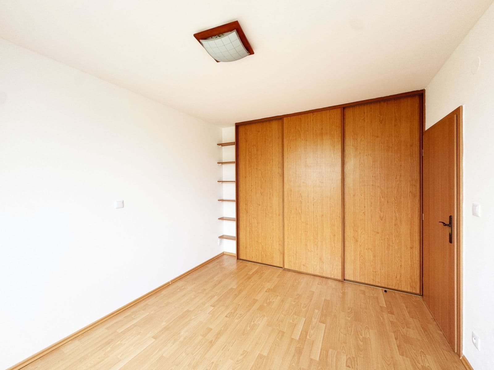 Prenájom bytu 3-izbový 80 m², Libušská, Praha, Praha Prenájom bytu 3-izbový 80 m², Libušská, Praha, Praha