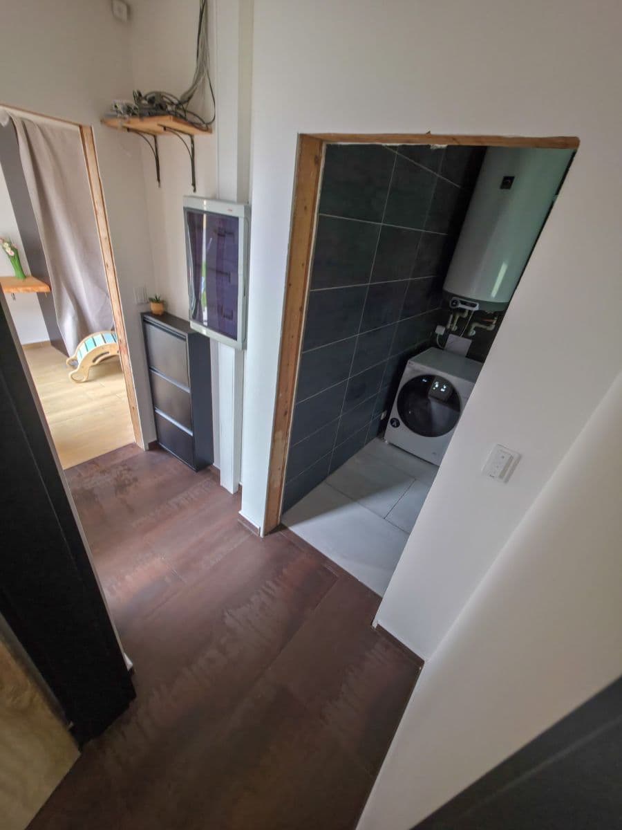 Predaj domu 54 m², pozemok 822 m², Cerhenice, Středočeský kraj Predaj domu 54 m², pozemok 822 m², Cerhenice, Středočeský kraj
