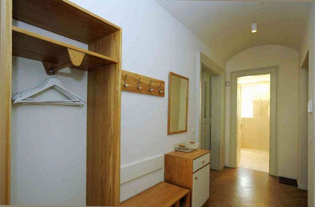 Prenájom bytu 2-izbový 84 m², Valentinská, Praha, Praha Prenájom bytu 2-izbový 84 m², Valentinská, Praha, Praha