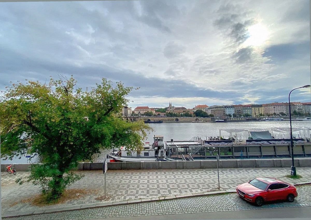 Prenájom bytu 2-izbový 56 m², Lidická, Praha, Praha Prenájom bytu 2-izbový 56 m², Lidická, Praha, Praha