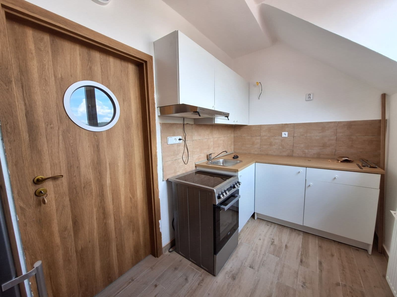 Prenájom bytu 2-izbový 47 m², Legionářů, Příbram, Středočeský kraj Prenájom bytu 2-izbový 47 m², Legionářů, Příbram, Středočeský kraj