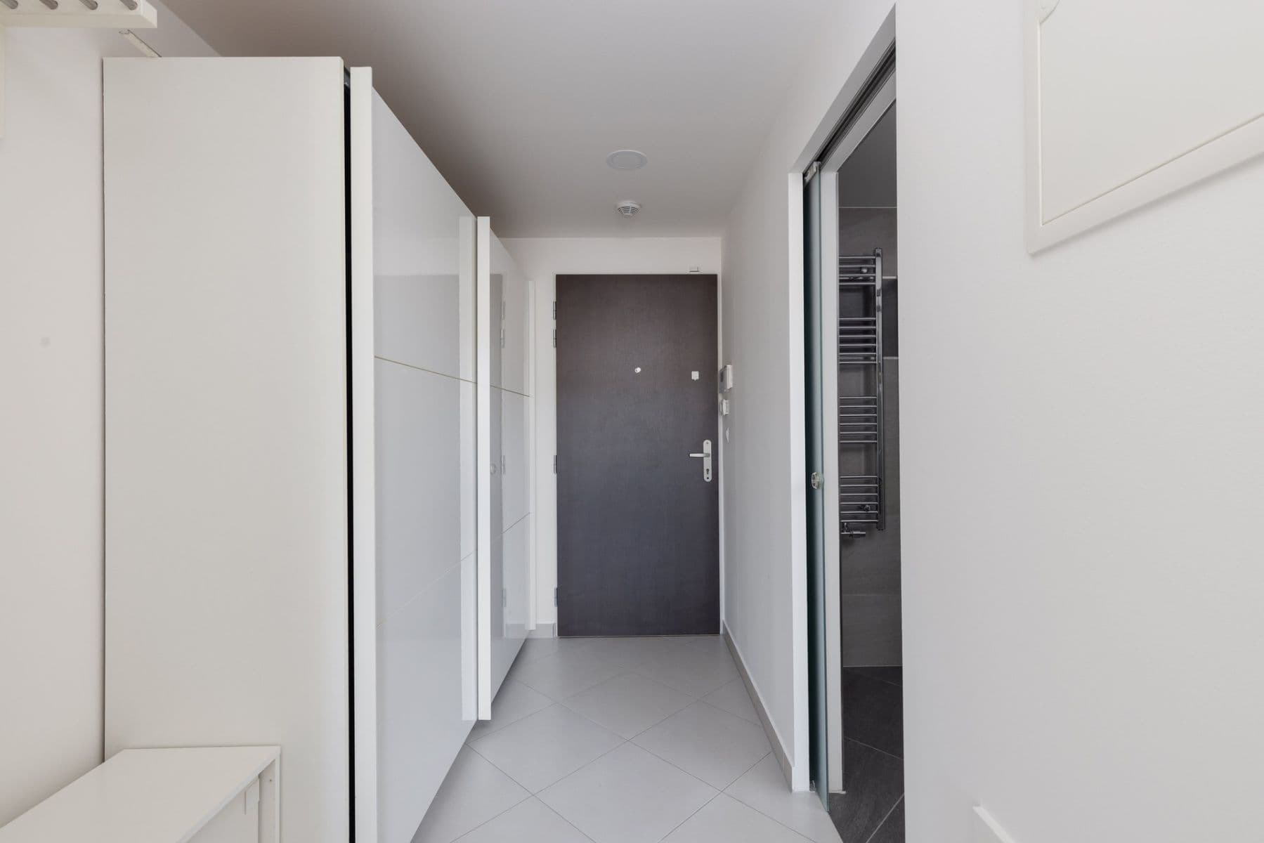 Prenájom bytu 1-izbový 33 m², Kurta Konráda, Praha, Praha Prenájom bytu 1-izbový 33 m², Kurta Konráda, Praha, Praha