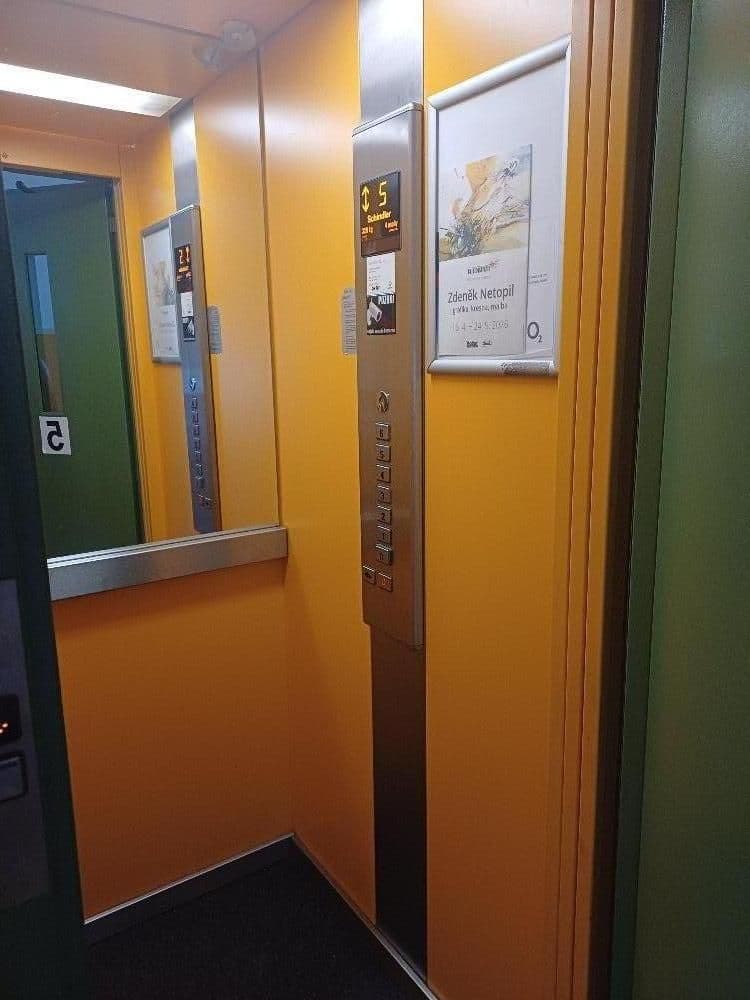 Prenájom bytu 2-izbový 52 m², Počernická, Praha, Praha Prenájom bytu 2-izbový 52 m², Počernická, Praha, Praha