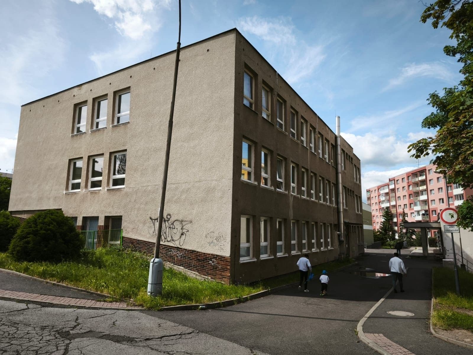 Prenájom kancelárie 40 m², Písečná, Chomutov, Ústecký kraj Prenájom kancelárie 40 m², Písečná, Chomutov, Ústecký kraj