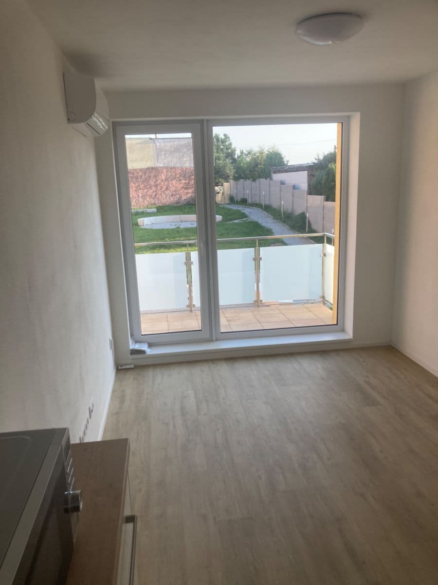 Prenájom bytu 2-izbový 48 m², Horní Valy, Uherský Brod, Zlínský kraj Prenájom bytu 2-izbový 48 m², Horní Valy, Uherský Brod, Zlínský kraj