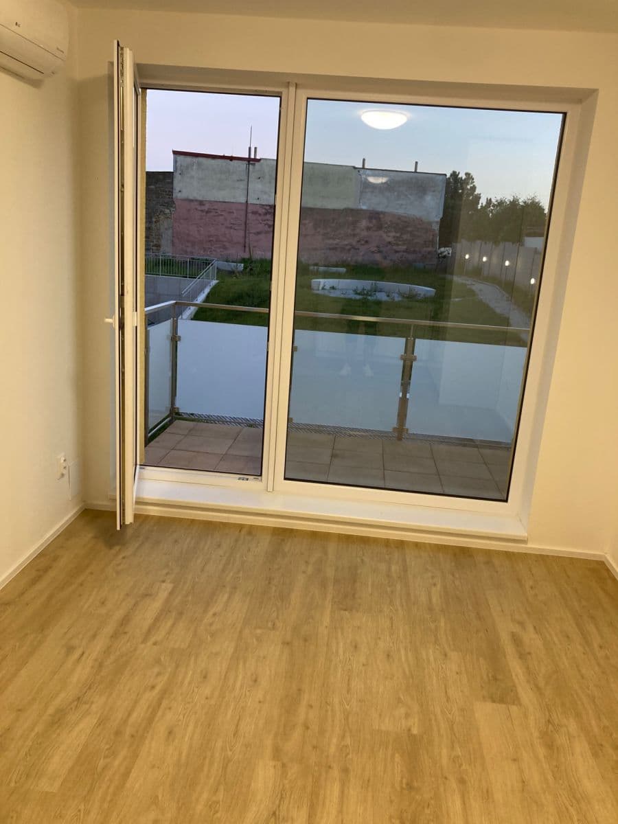 Prenájom bytu 2-izbový 48 m², Horní Valy, Uherský Brod, Zlínský kraj Prenájom bytu 2-izbový 48 m², Horní Valy, Uherský Brod, Zlínský kraj