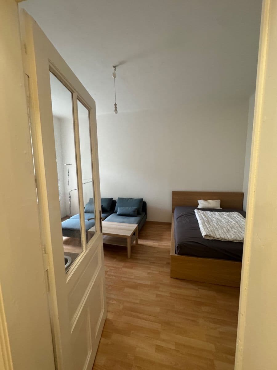 Prenájom bytu 1-izbový 26 m², Bulharská, Praha, Praha Prenájom bytu 1-izbový 26 m², Bulharská, Praha, Praha