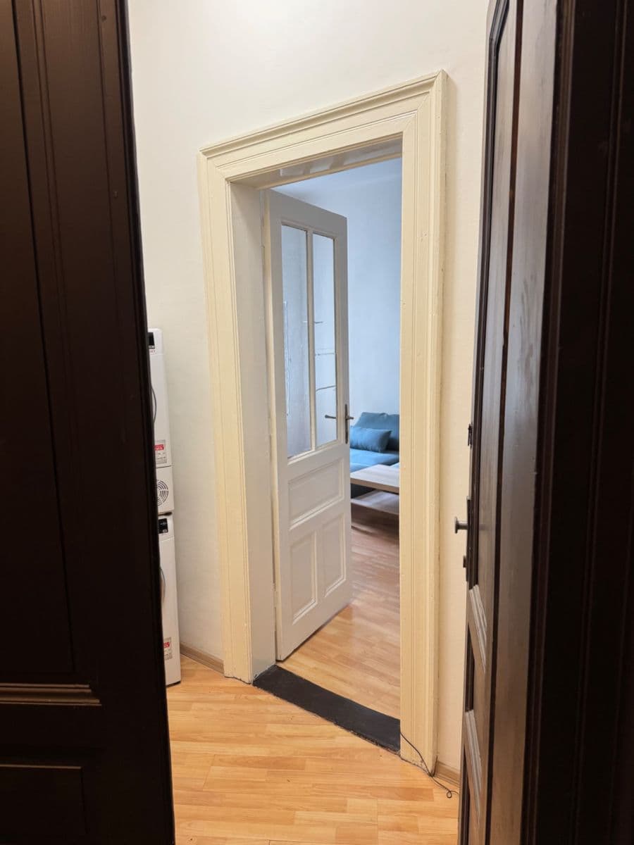 Prenájom bytu 1-izbový 26 m², Bulharská, Praha, Praha Prenájom bytu 1-izbový 26 m², Bulharská, Praha, Praha
