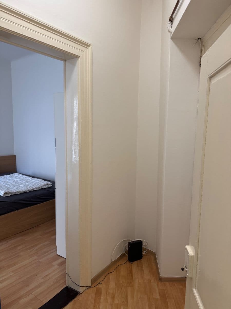 Prenájom bytu 1-izbový 26 m², Bulharská, Praha, Praha Prenájom bytu 1-izbový 26 m², Bulharská, Praha, Praha