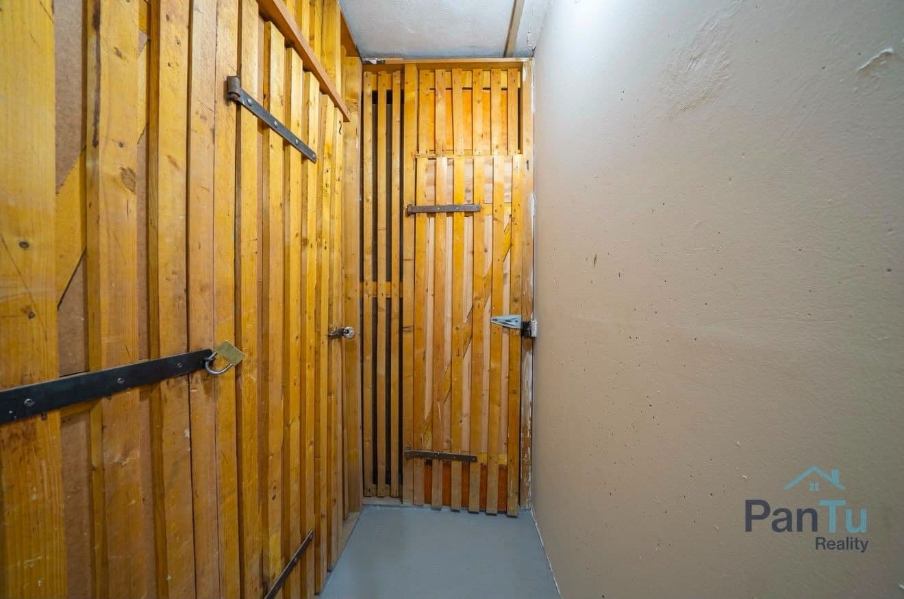 Prenájom bytu 3-izbový 62 m², Pražského, Praha, Praha Prenájom bytu 3-izbový 62 m², Pražského, Praha, Praha