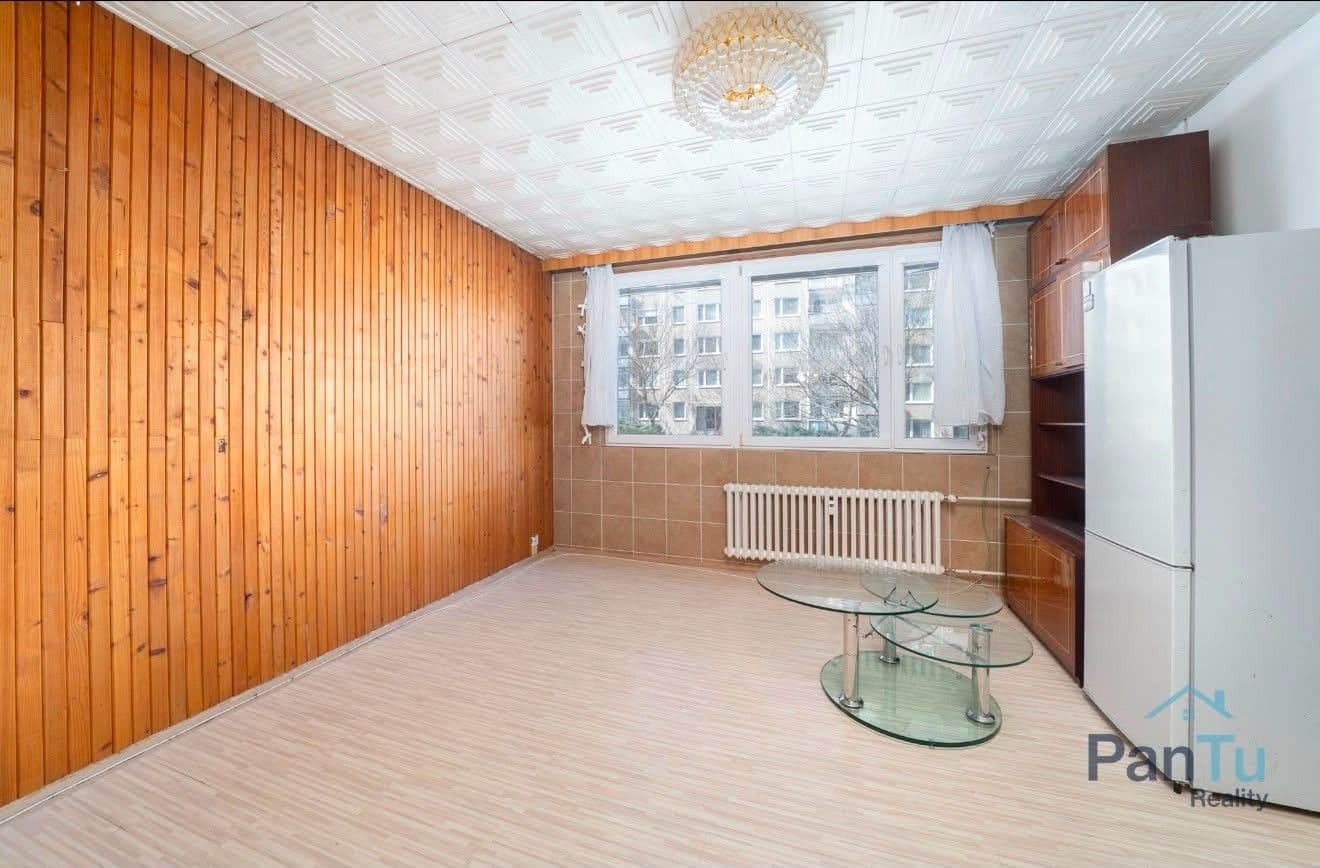 Prenájom bytu 3-izbový 62 m², Pražského, Praha, Praha Prenájom bytu 3-izbový 62 m², Pražského, Praha, Praha